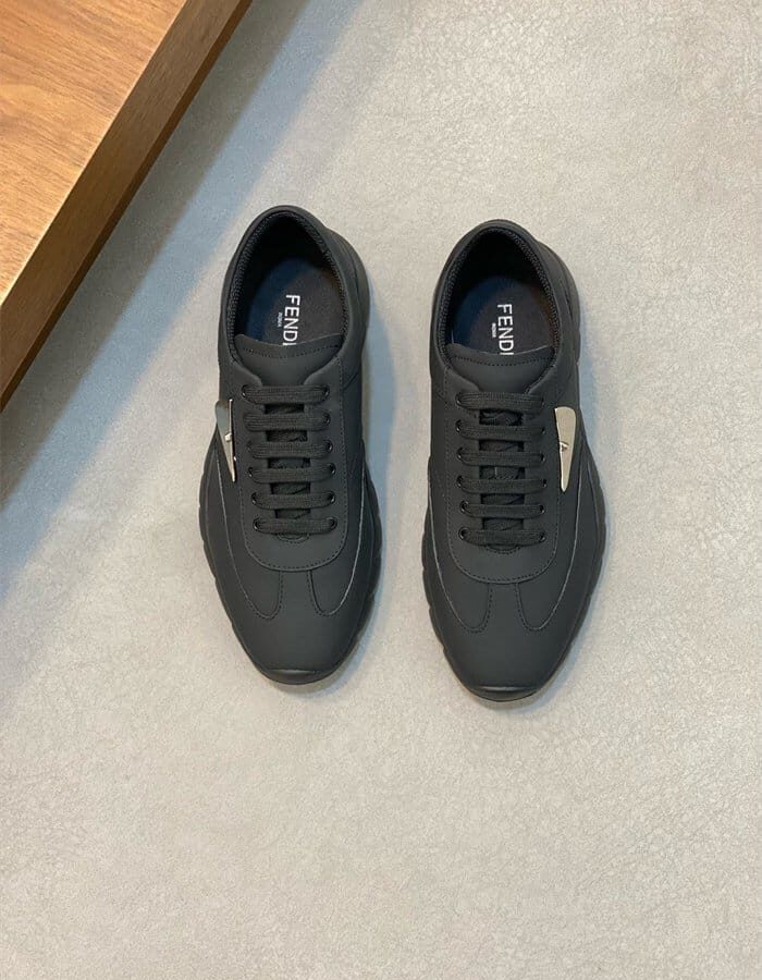FENDI 펜디 남성용 스니커즈 F68527-1 2024/신상 2COLOR