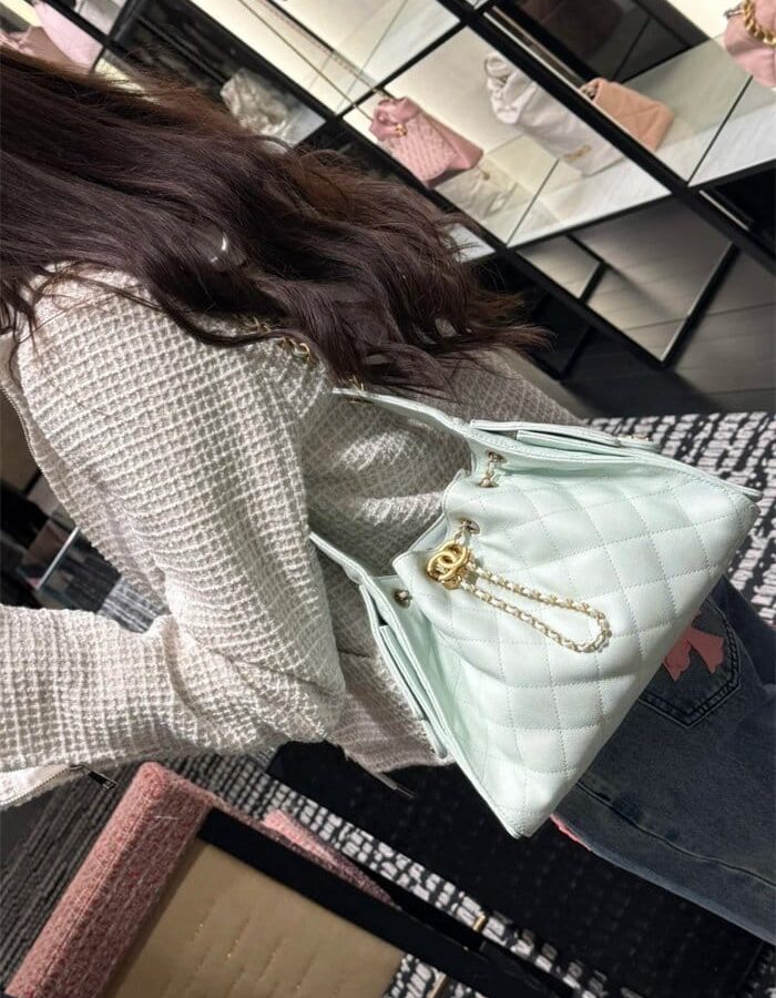 CHANEL 샤넬 버킷백 AS1051-4