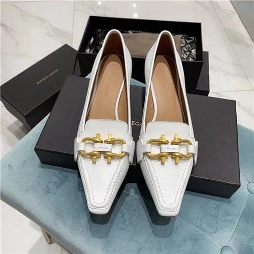 BOTTEGA VENETA 보테가베네타 키튼 힐 송치 가죽 로퍼 굽높이4.5CM BV90610-6 2020/신상