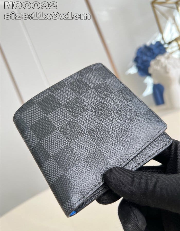 LOUIS VUITTON 루이비통 슬렌더 반지갑 N00092 2024/신상