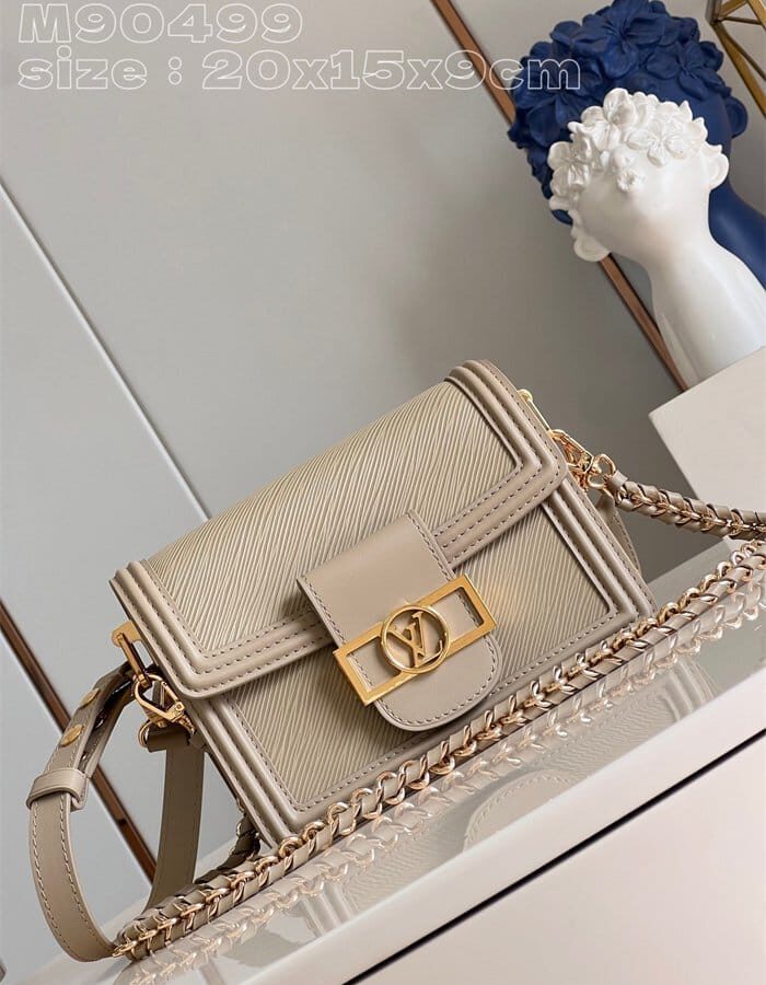 LOUIS VUITTON 루이비통 미니 도핀 M90499