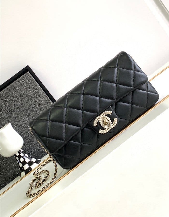 CHANEL 샤넬 바게트 플랩백 AS2201
