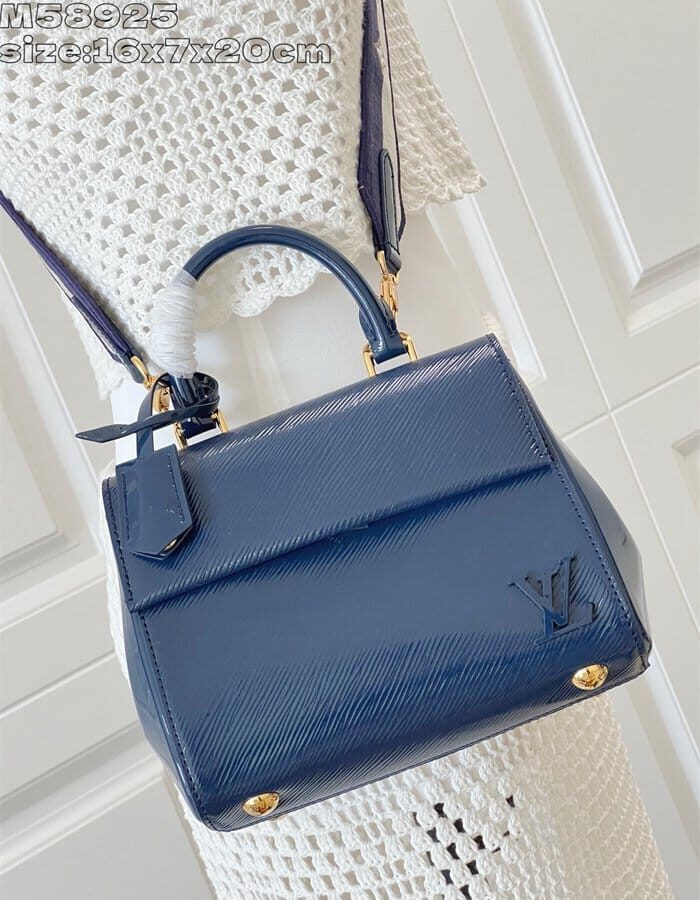 LOUIS VUITTON 루이비통 클루니 미니 토트백 M58925