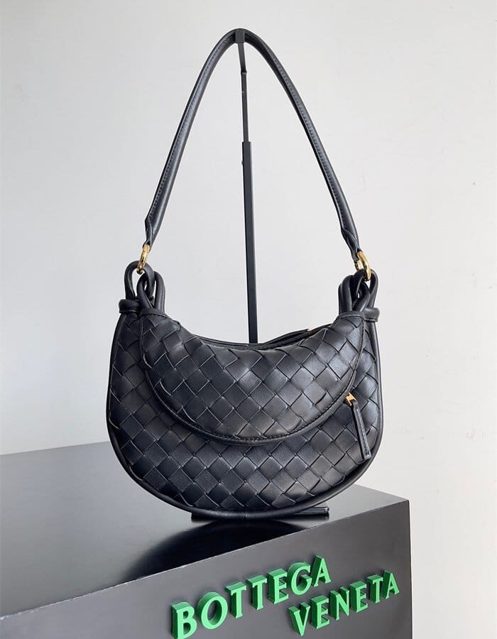 BOTTEGA VENETA 보테가베네타 제멜리 B776764 2COLOR