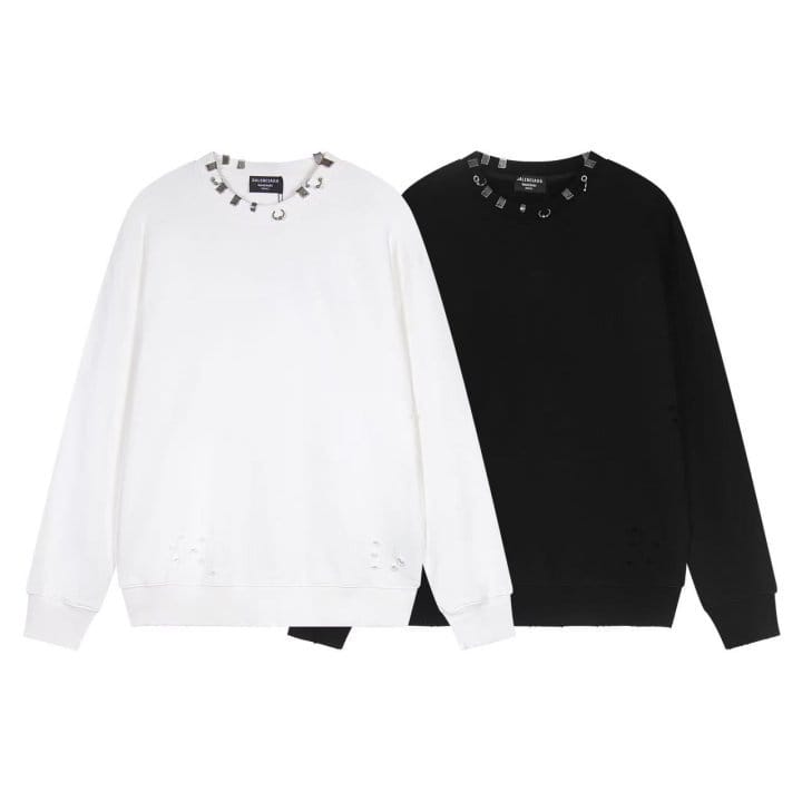BALENCIAGA 발렌시아가 피어싱 데미지 맨투맨