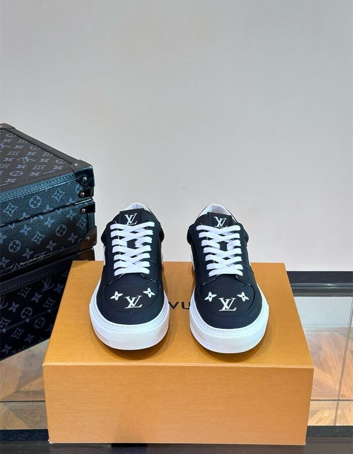 LOUIS VUITTON 루이비통 남성용 스니커즈 L96339-2 2024/신상 2COLOR