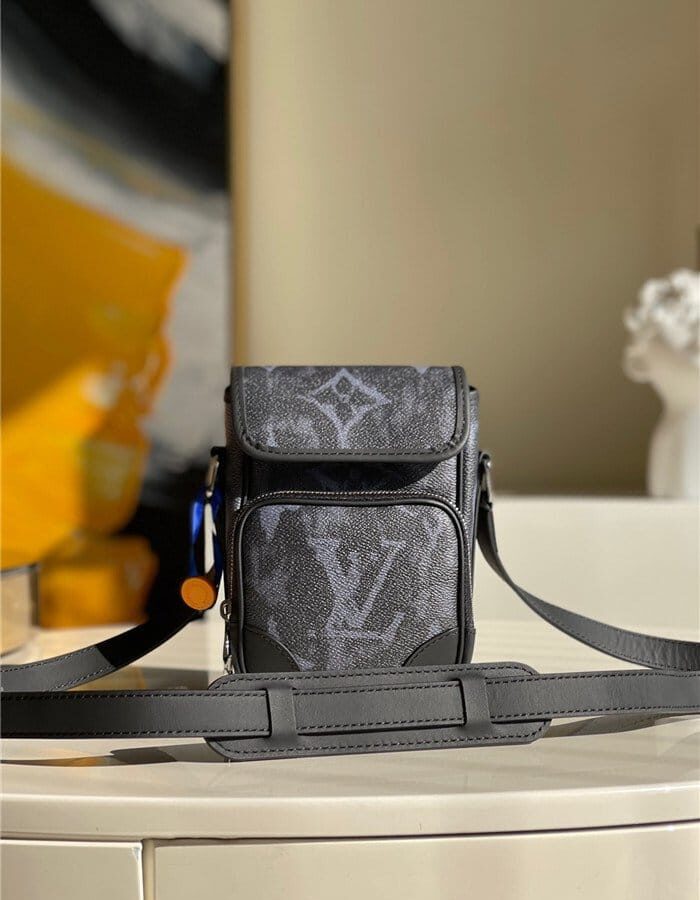 LOUIS VUITTON 루이비통 나노 아마존 남성백 M45650 /신상