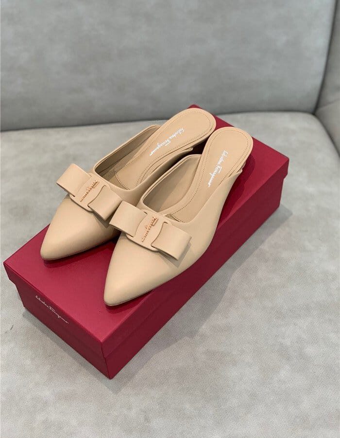 FERRAGAMO 페레가모 여성용 슬리퍼 F40701
