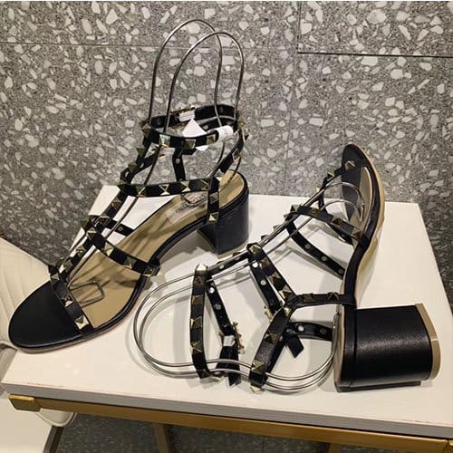 VALENTINO 발렌티노 락스터드 샌들힐 6cm M1610-2