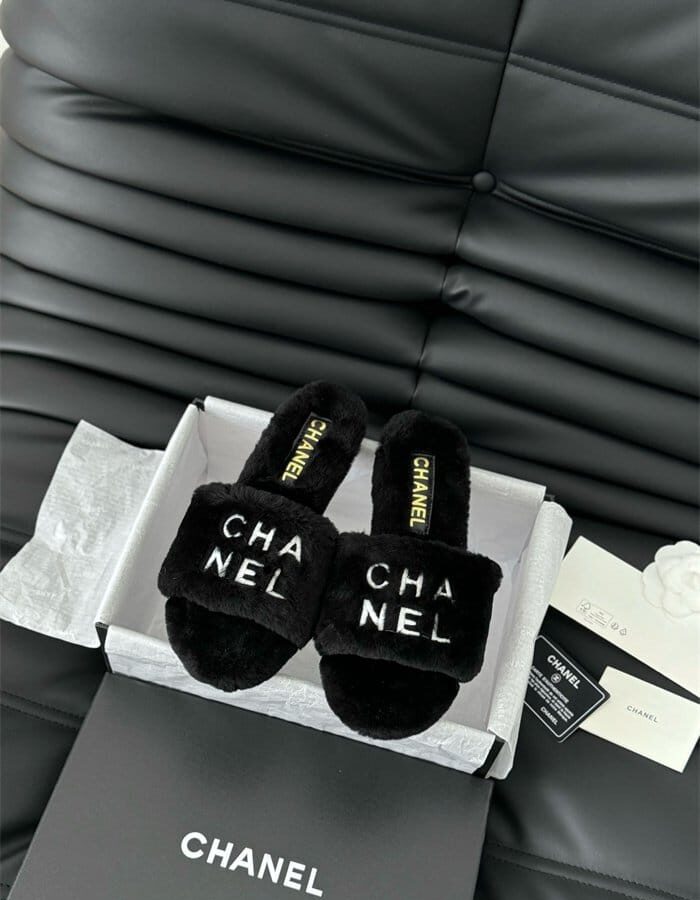 CHANEL 샤넬 여성용 슬리퍼 C61533-1 2024/신상 블랙,화이트 2color