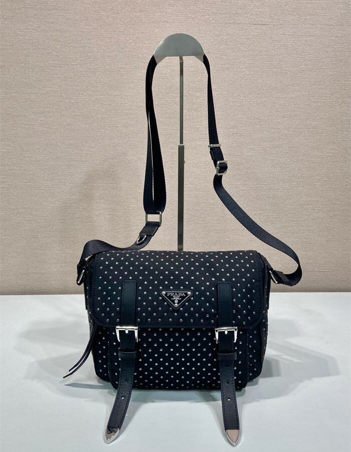 PRADA 프라다 스터드 리나일론 숄더백 1BD382