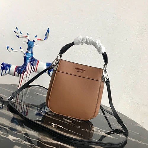 PRADA 프라다 토트&숄더백 1BC082