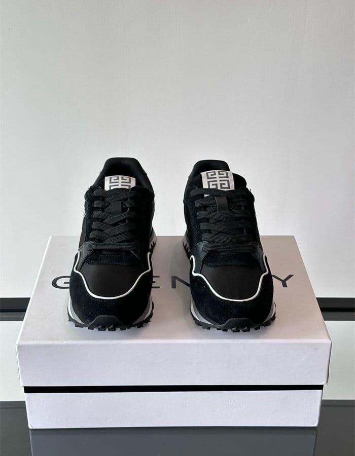 GIVENCHY 지방시 남성용 스니커즈 G96785-1 2024/신상 2COLOR