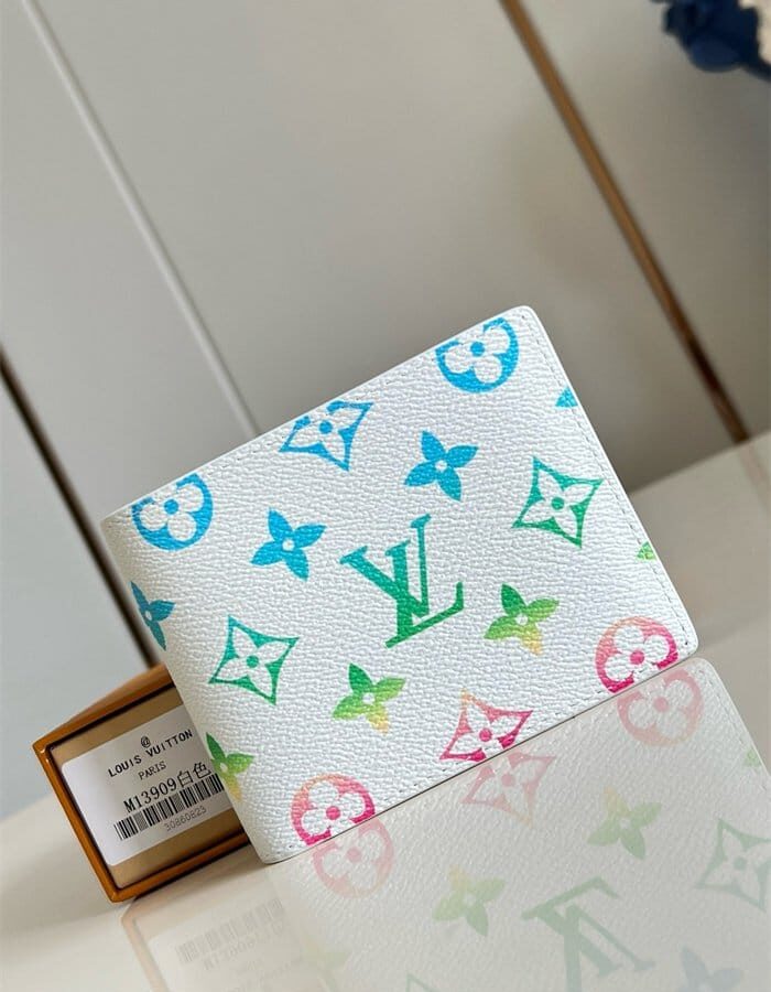 LOUIS VUITTON 루이비통 슬렌더 반지갑 M13909