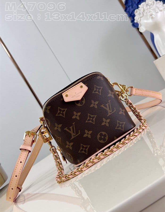 LOUIS VUITTON 루이비통 저스트 인 케이스 크로스백 M47096 2024/신상