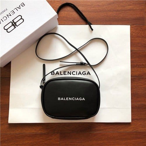BALENCIAGA 발렌시아가 카메라백 25CM B70098-1 신상
