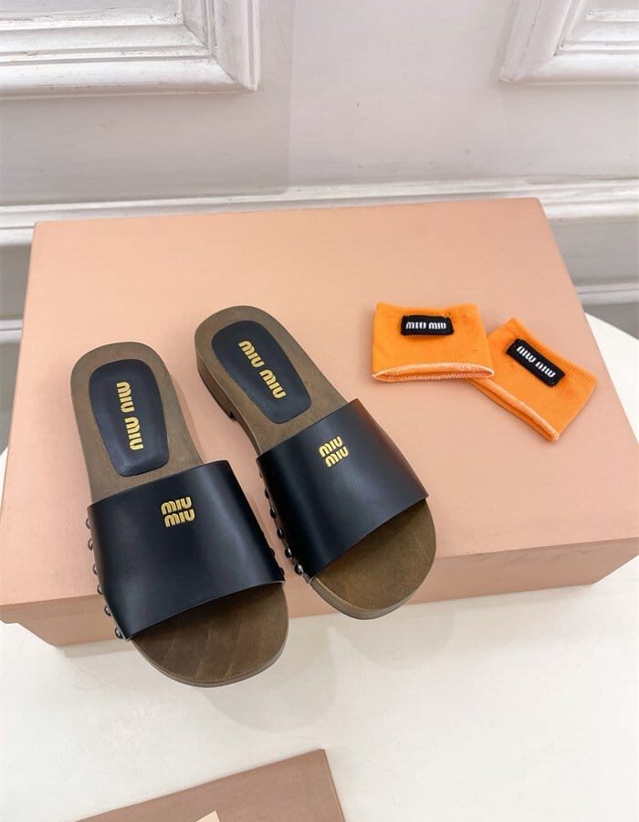 MIUMIU 미우미우 여성용 슬리퍼 (굽높이3CM) M44035-1 2024/신상 2COLOR