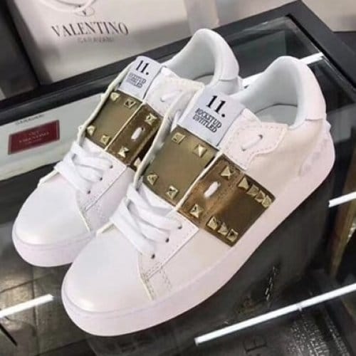 VALENTINO 발렌티노 락스터드 히든 스니커즈 골드